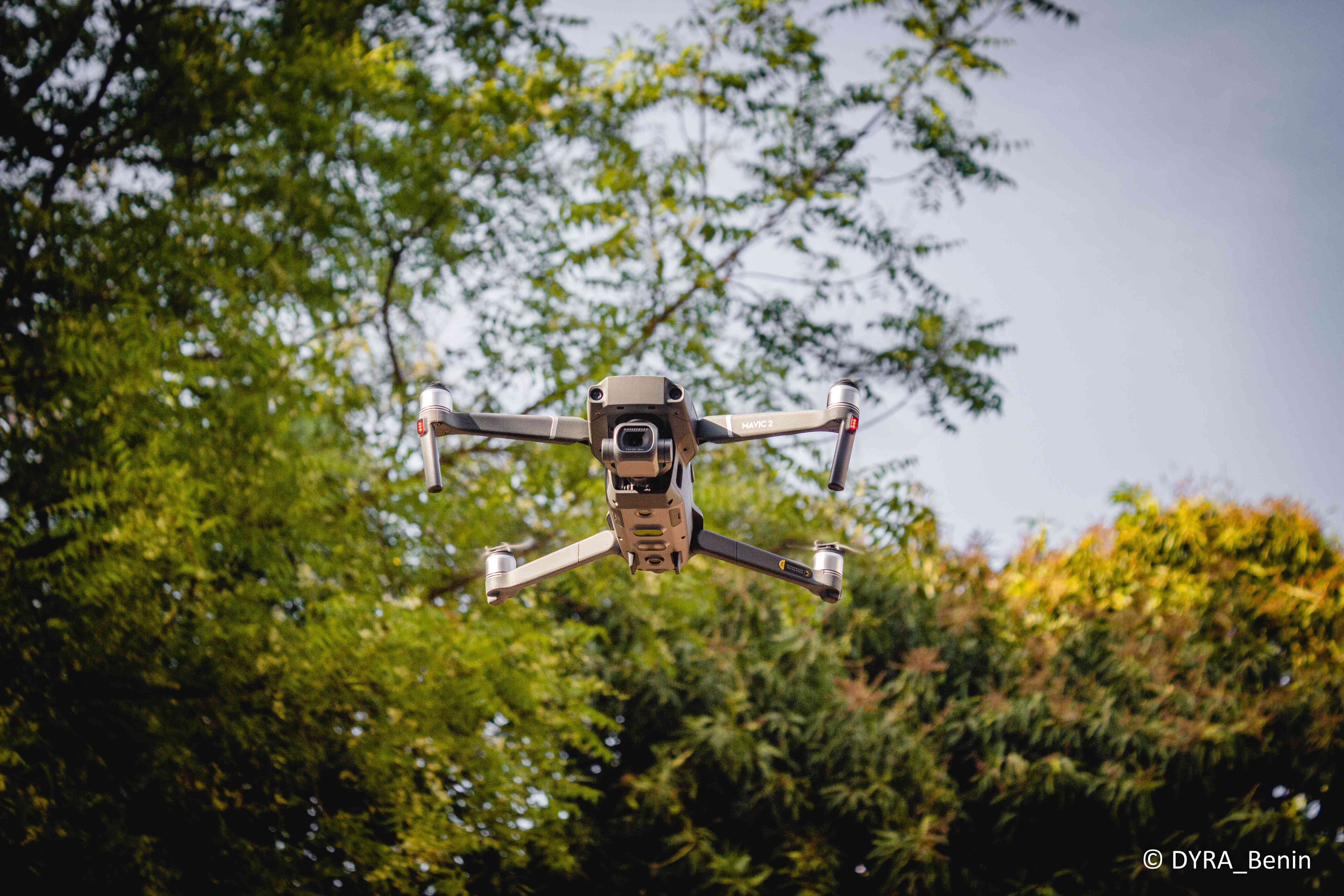DYRA solution drone et camera piege